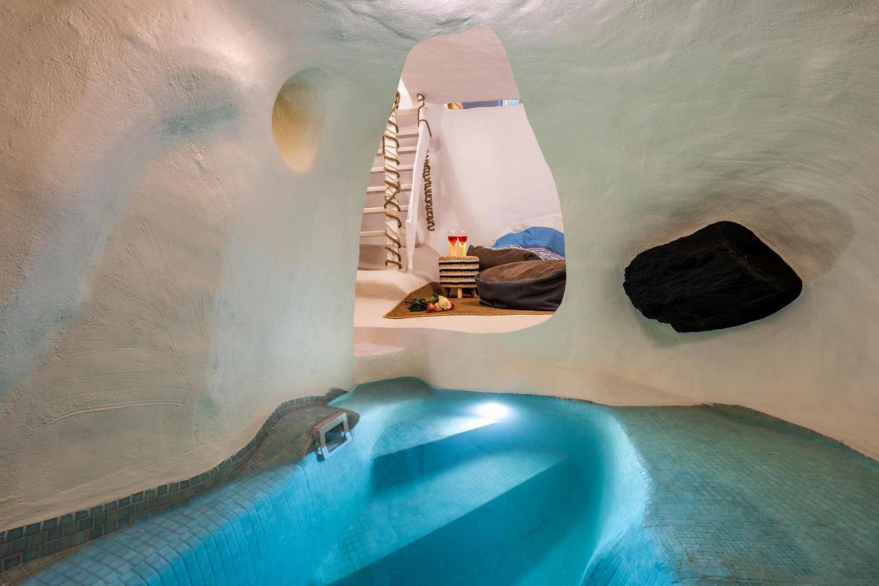 Вилла Mystagoge Retreat With Subterranean Pool/Jacuzzi Вотон Экстерьер фото