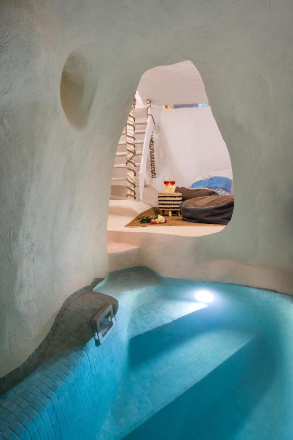 Вилла Mystagoge Retreat With Subterranean Pool/Jacuzzi Вотон Экстерьер фото